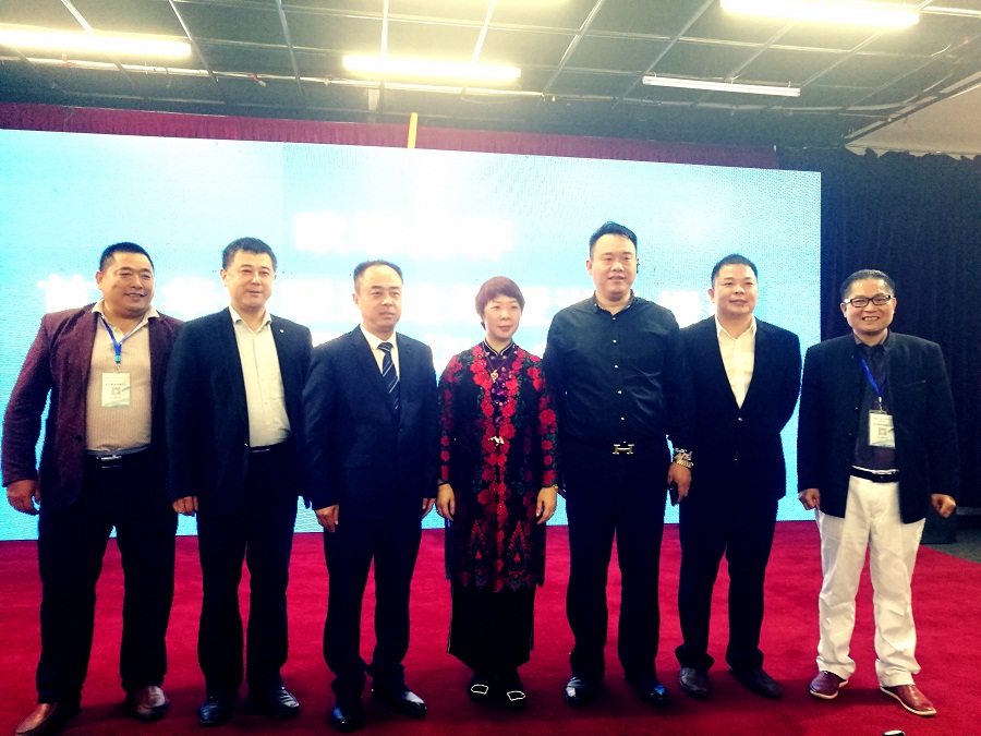 空氣源熱泵干燥技術演講現場3 空氣源熱泵干燥技術演講現場3